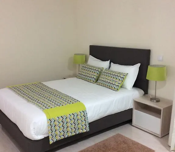 ホテル アンコーラ マール 2*