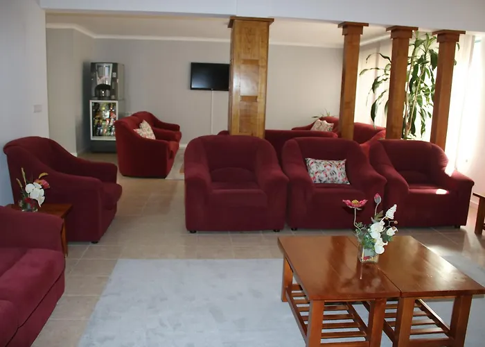 アンコーラ マール ホテル 2*